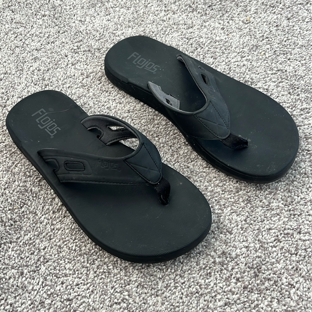 Flojos Black Foam Sandals Mens Size 9